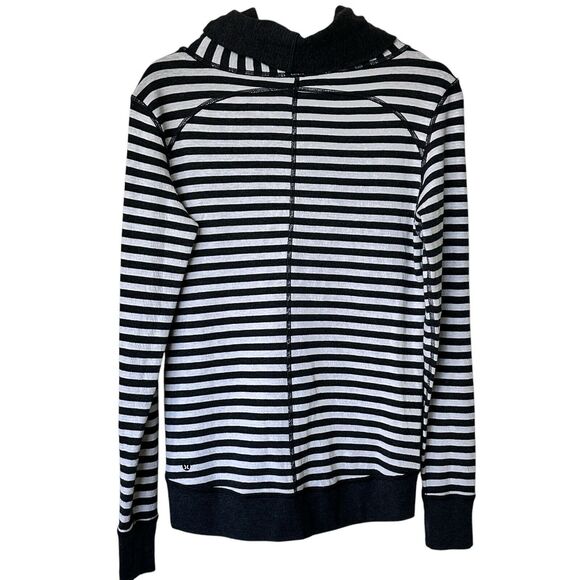 Lululemon 6 In A Cinch Cowl Neck Pullover Reversible Sweater - Picture 3 of 10